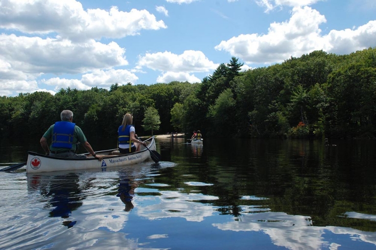 Wallis Cove Cabins Vacation Rentals in Douglas, MA